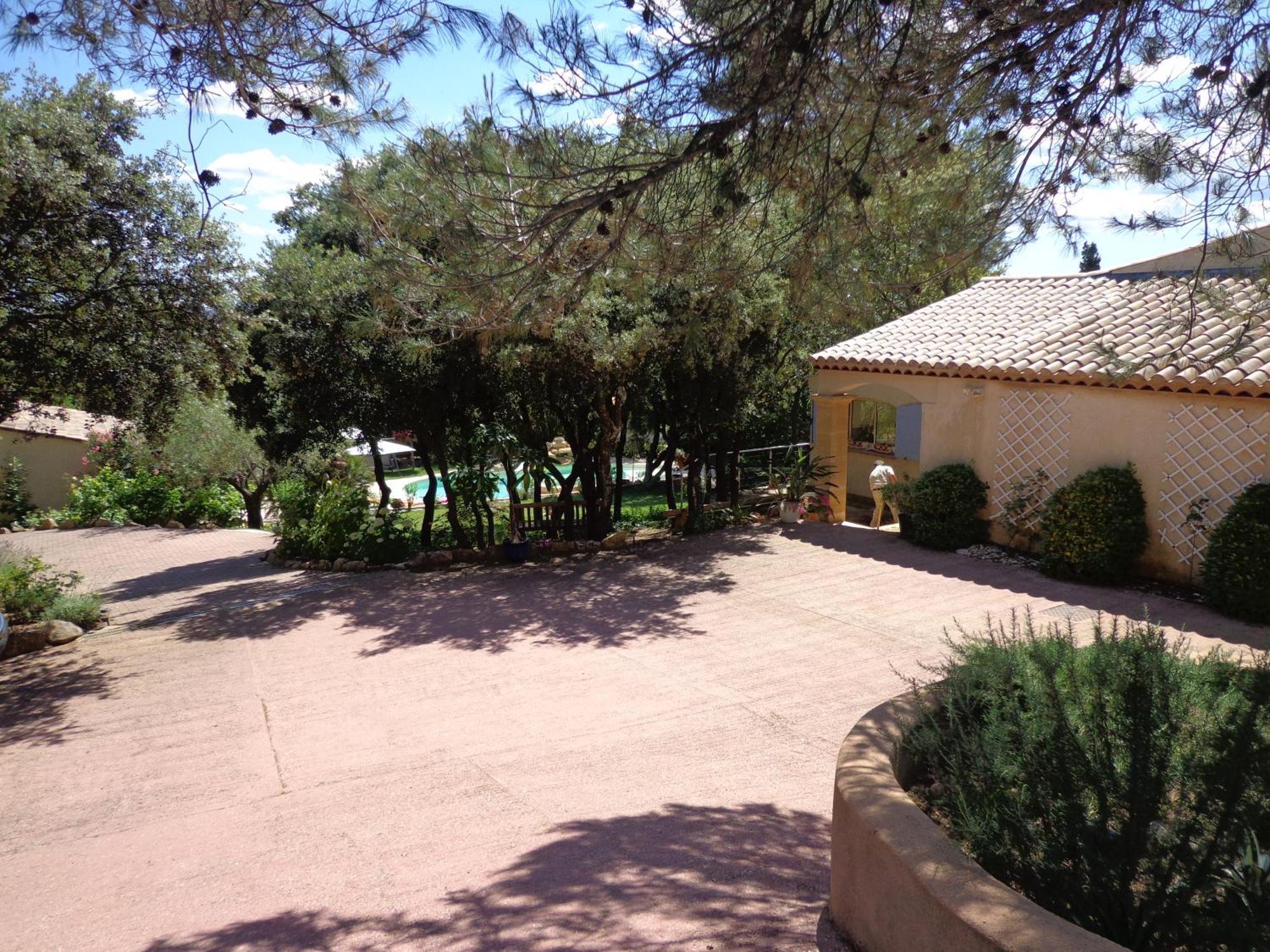 Santolines En Provence Bed & Breakfast Piolenc Exterior photo